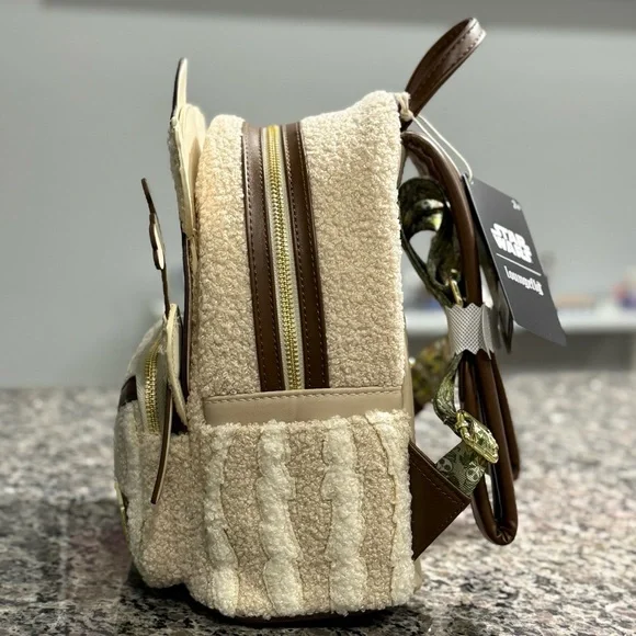 Loungefly Star Wars Limited Edition Logray Ewok Plush Cosplay Mini Backpack - Picture 8 of 9